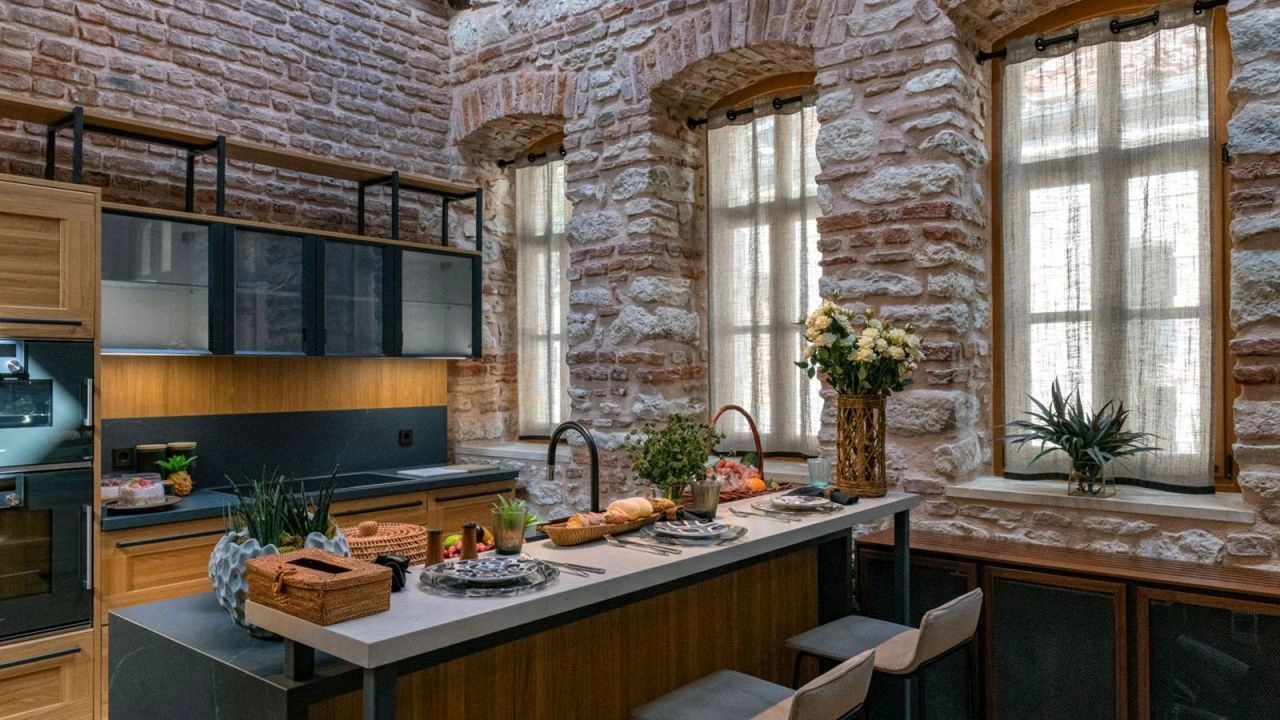 प्रसिद्ध इस्तांबुल में नज़ारे वाला 1+1 अपार्टमेंट