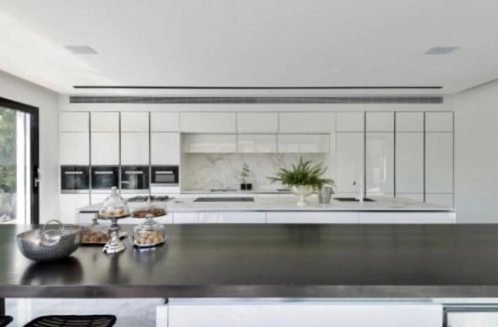 Villa entièrement meublée au bord de la mer à Herzliya, Israël