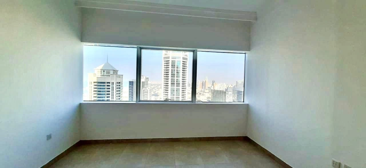 Apartamento 80 m2 con vistas a los campos de golf en Dubái