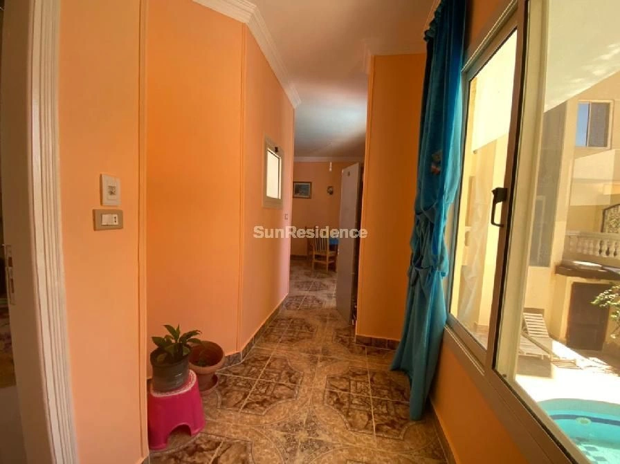 मिस्र, हुर्गाडा के केंद्र में नवीनीकृत और घरेलू उपकरणों से सुसज्जित अपार्टमेंट