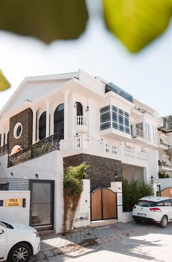 Villa de luxe 4+1 en plein centre de Fethiye