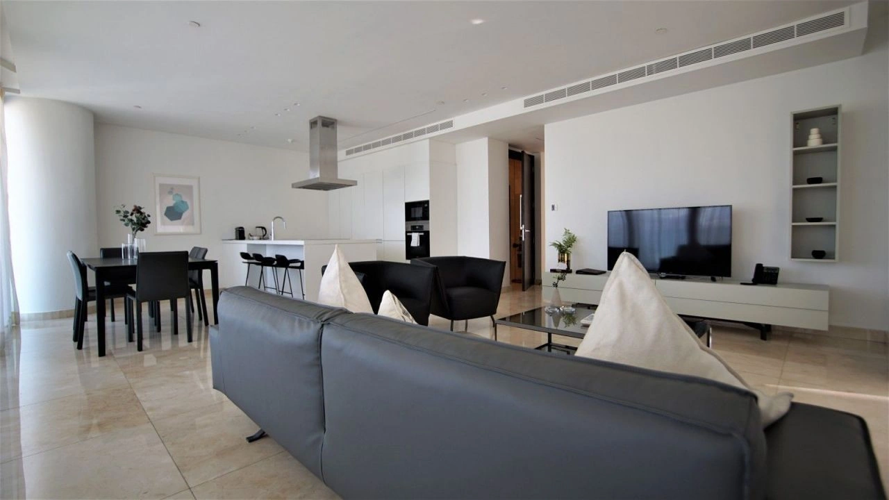 Luxury apartment 172 m2 in Nicosia