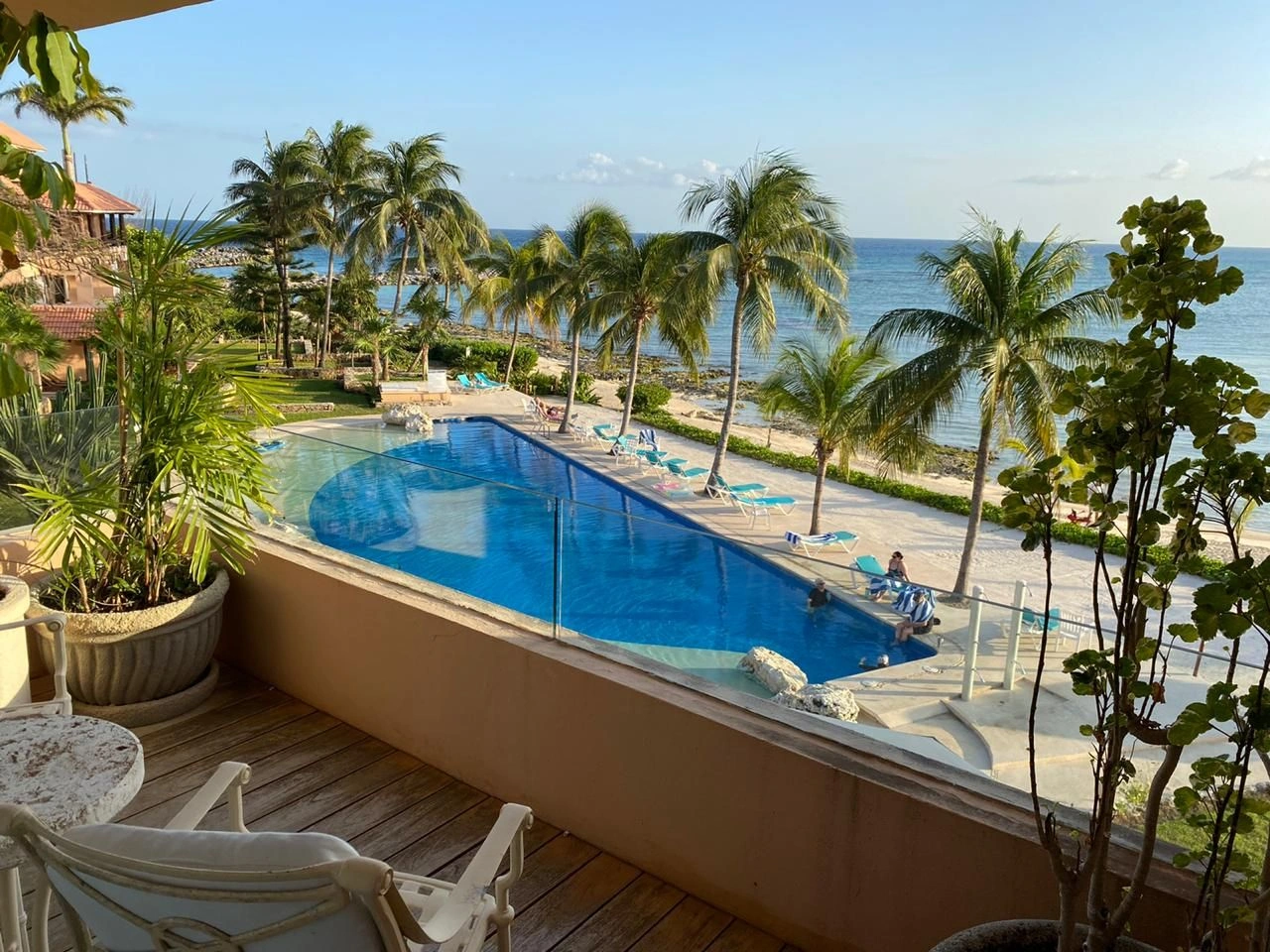 Spacious penthouse 520 m2 in Puerto Aventuras with a spacious terrace