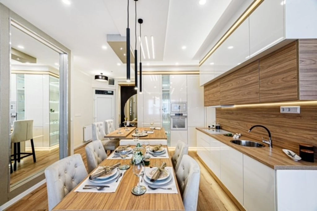 布达佩斯 3+1 豪华公寓