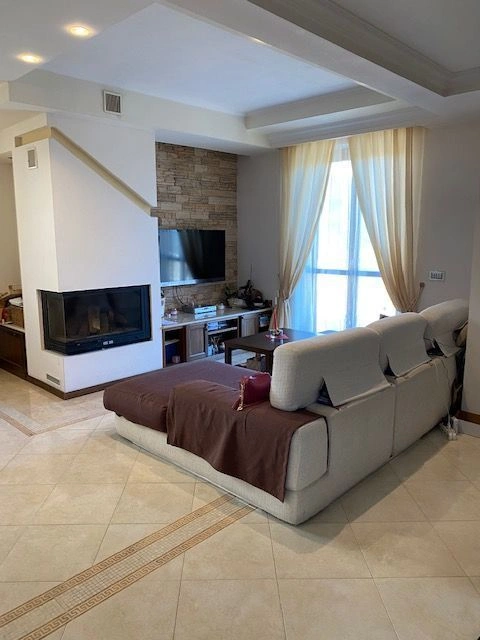 Luxury villa on Garda