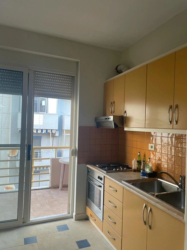 62 m² apartment with balcony in Durres