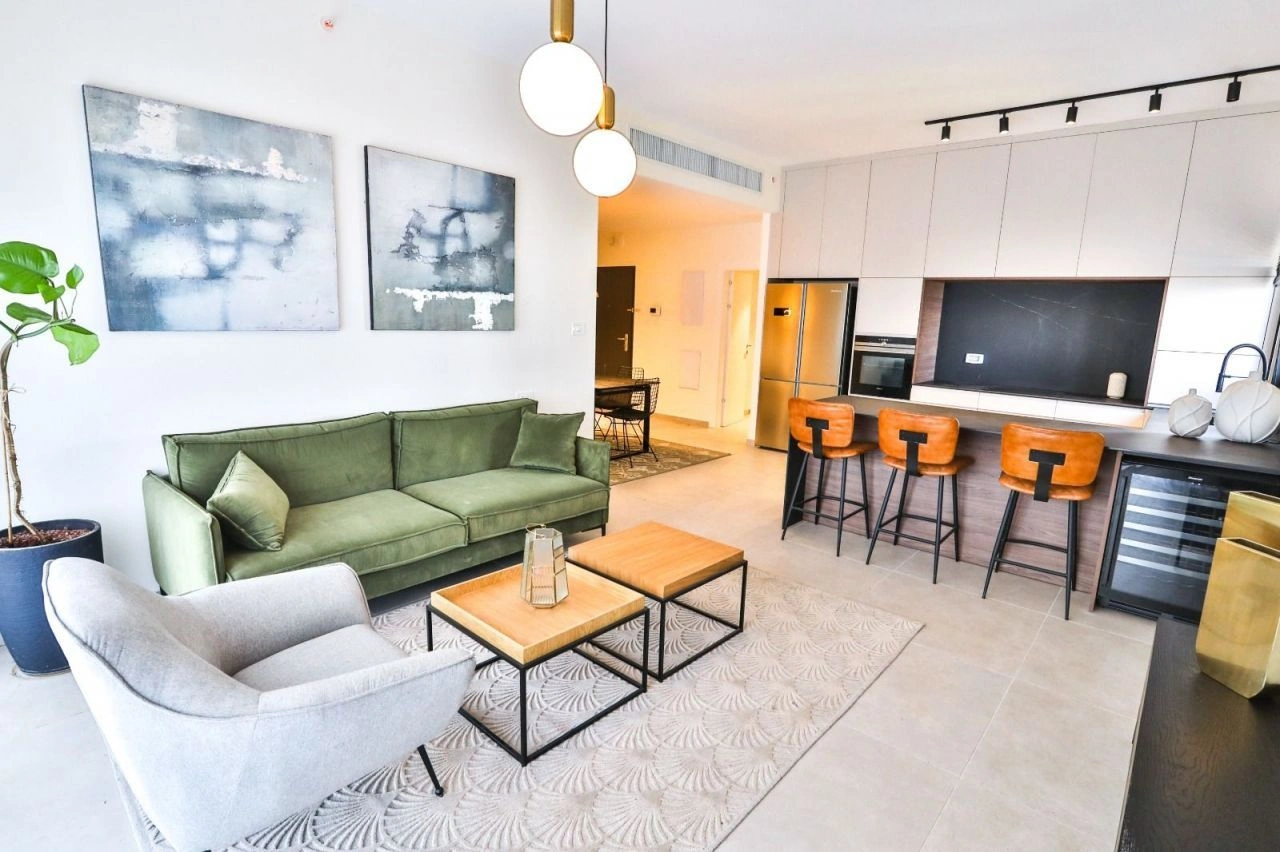 Apartment with a spacious balcony in Bat Yam, Israel