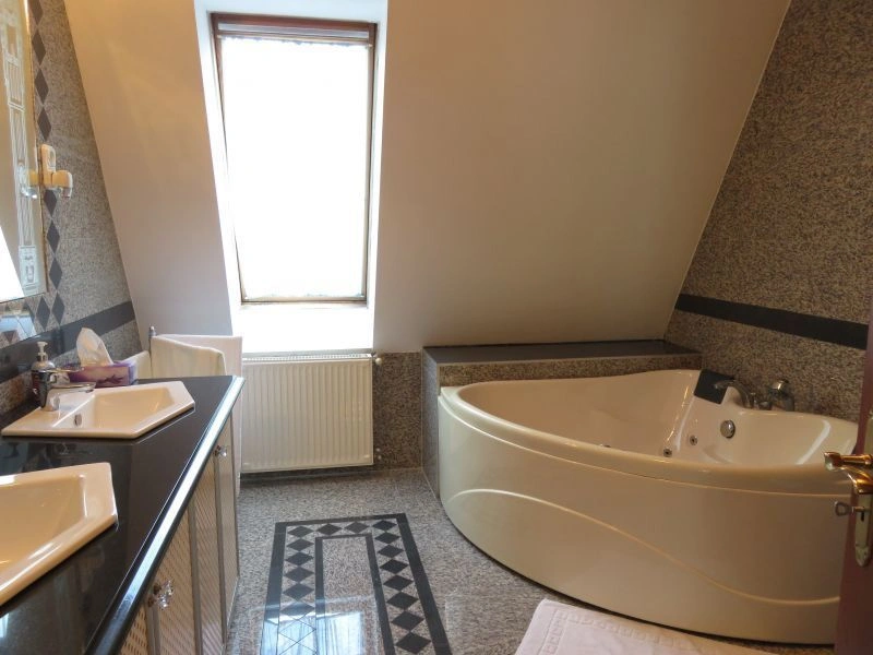 Matthias Dağı manzaralı villa 5+1