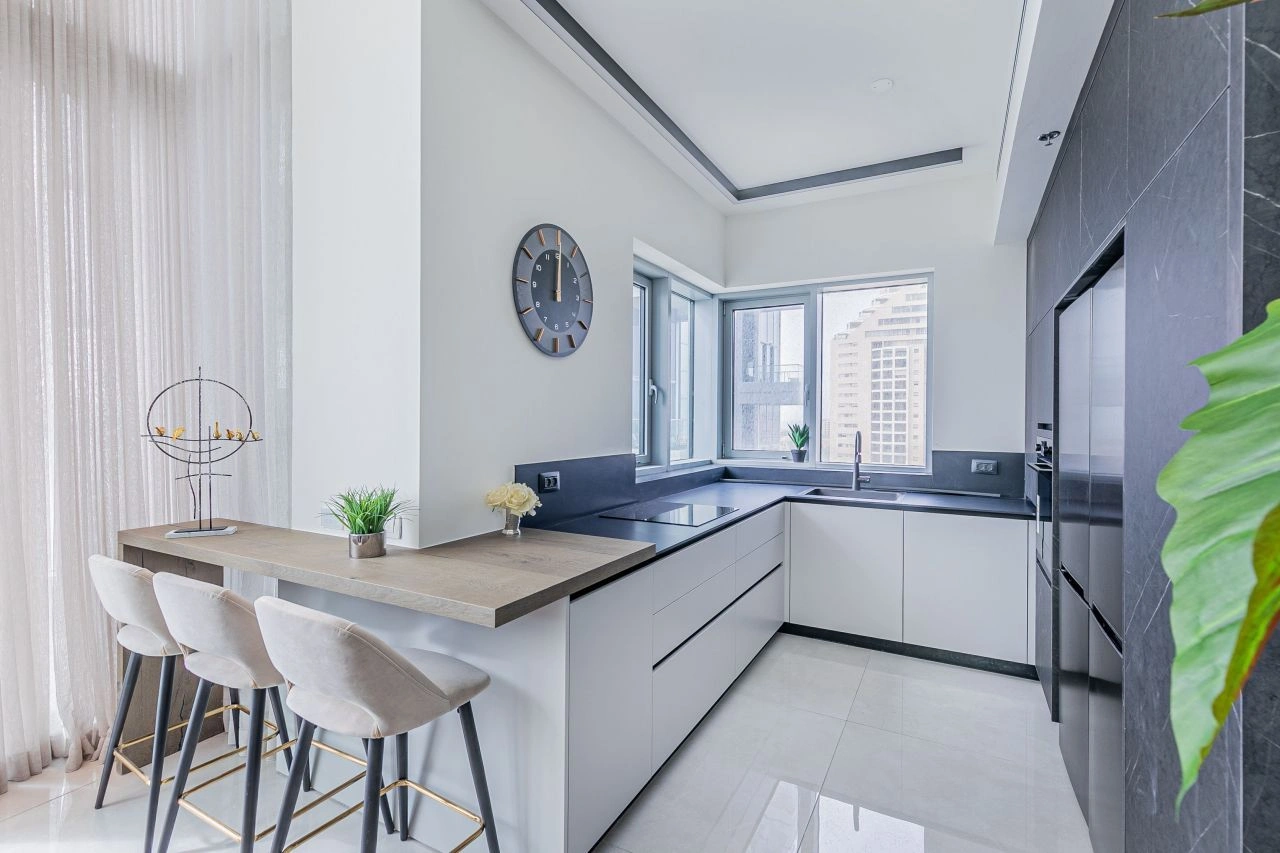 شقة مع شرفة واسعة في تل أبيب، إسرائيل