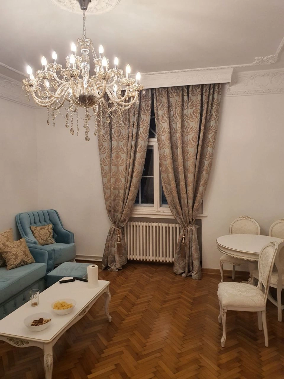 شقة في مركز بلغراد تحتوي على غرفتي نوم وحمامين - 489,000 €