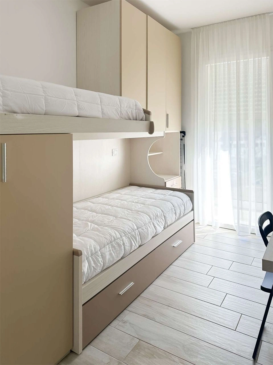 Apartment 110 m2 with lake view