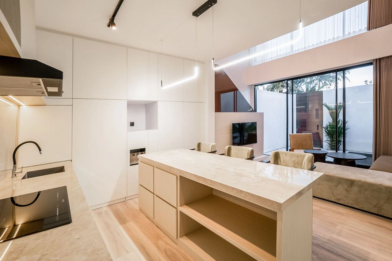 Stylish Townhouse in Canggu, Indonesia, 100 m2