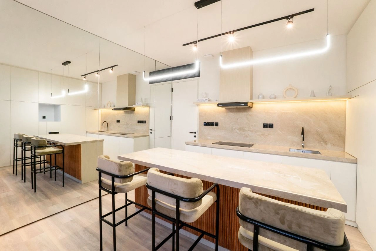 Stylish Townhouse in Canggu, Indonesia, 100 m2