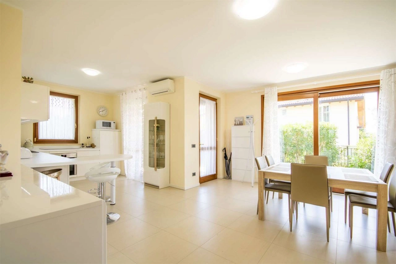 Villa 3+1 in Torri del Benaco