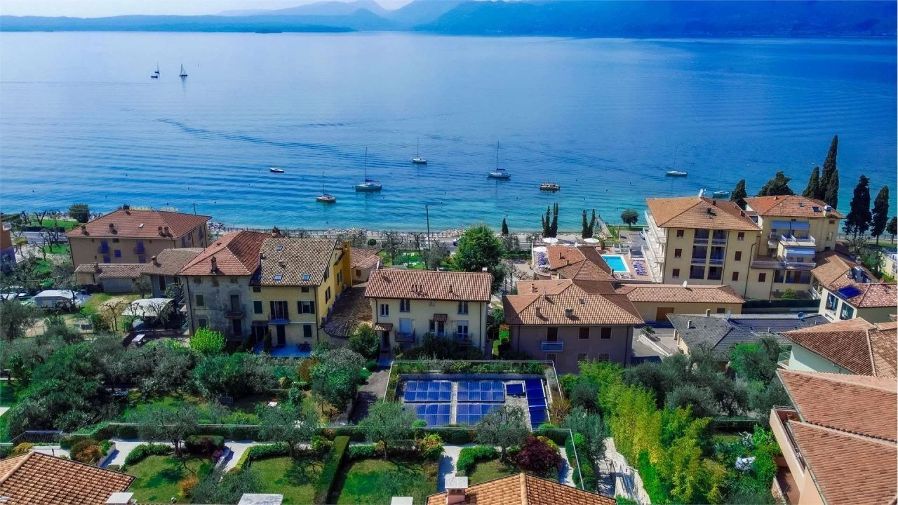 Villa 3+1 in Torri del Benaco