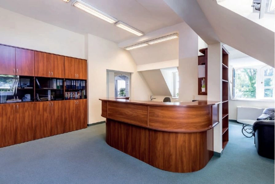 Budapeşte'nin elit bir bölgesinde yüzyıl eski bir şato