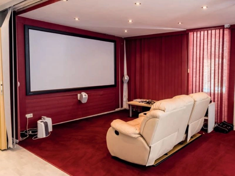 Budapeşte'nin elit bir bölgesinde yüzyıl eski bir şato