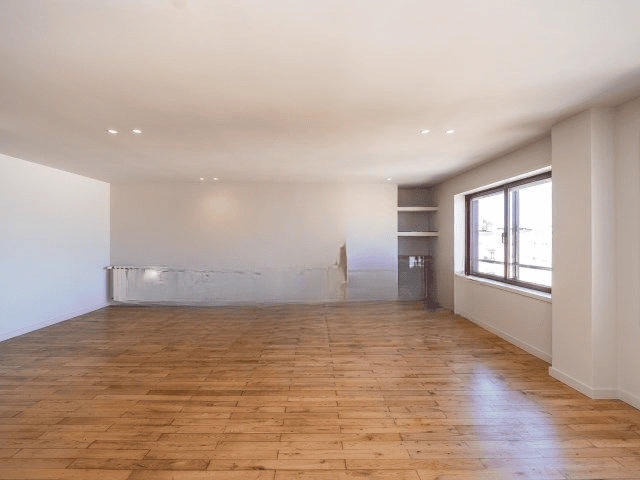 آپارتمان خانوادگی ۴+۱ در منطقه پورتو، پرتغال