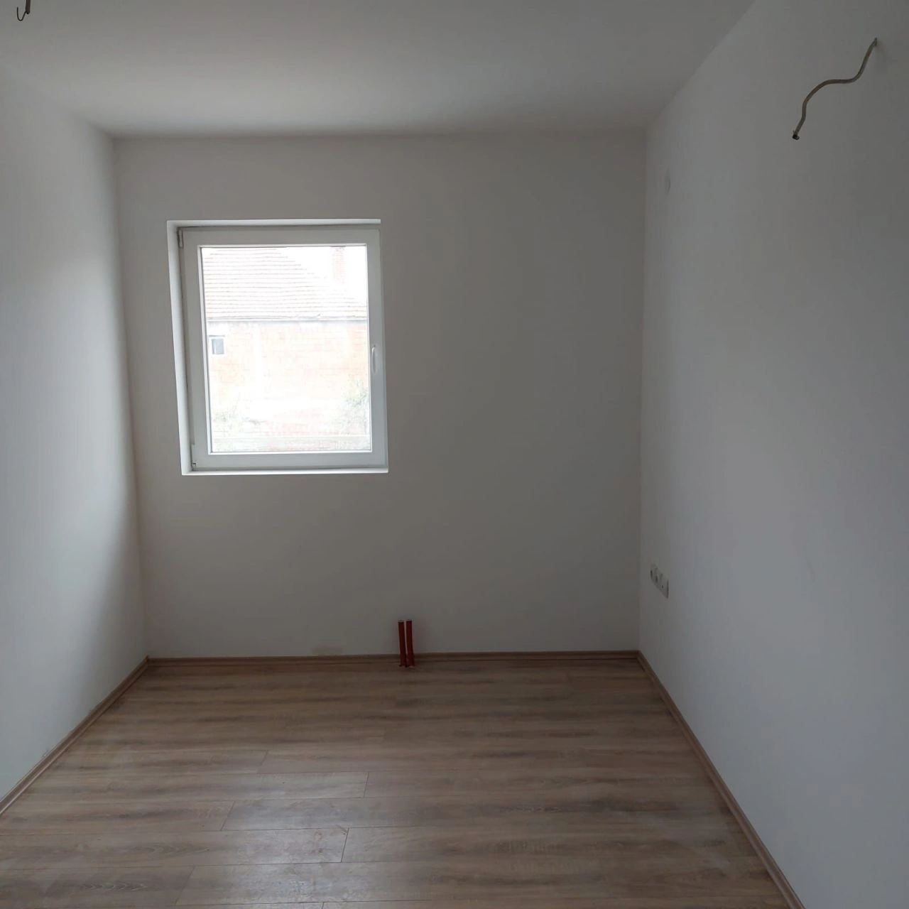 Apartamento en un nuevo edificio en una zona tranquila en Nis, Serbia