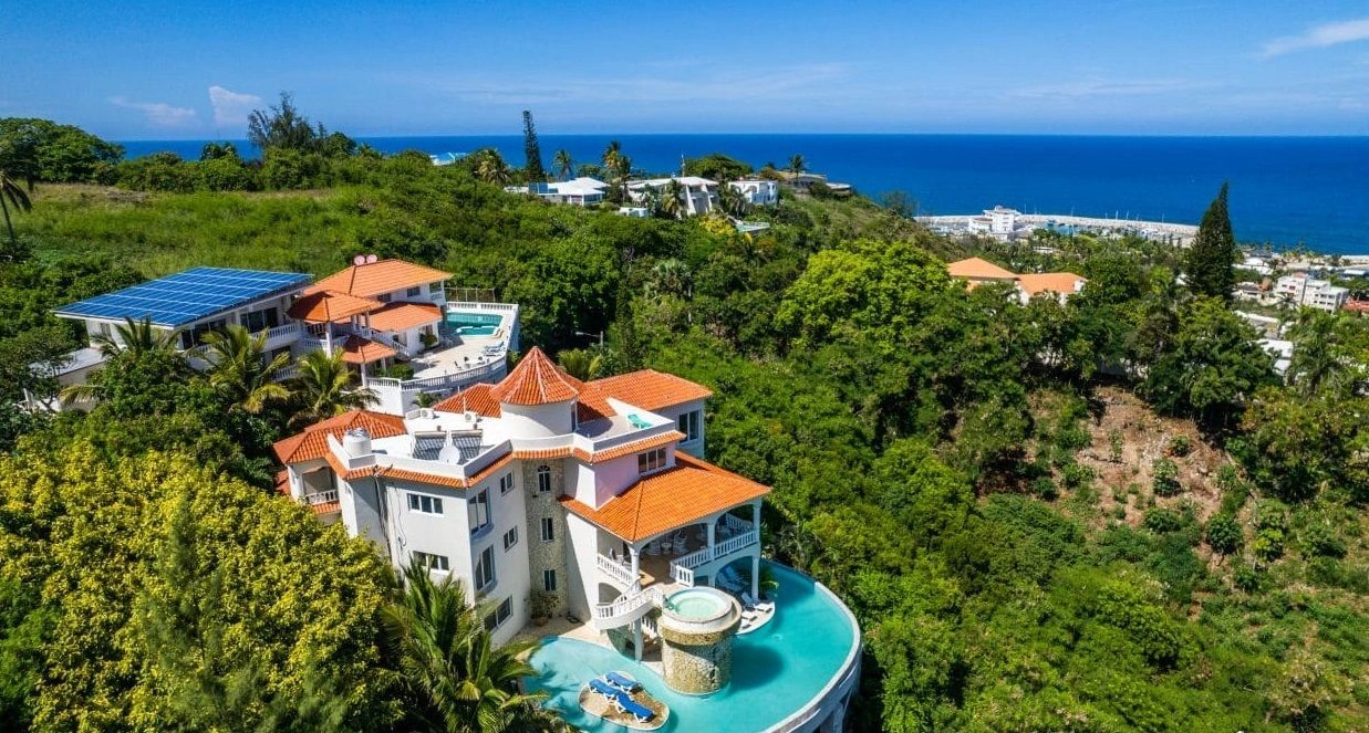 普埃尔托普拉塔 7+1 无边泳池别墅, 多米尼加