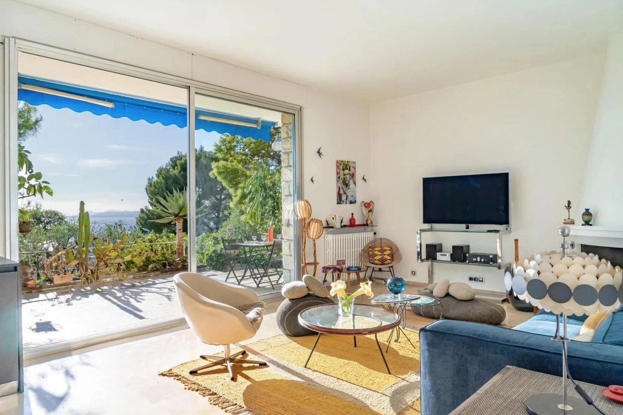 Villa com vista panorâmica para a Baía dos Anjos em Nice, França