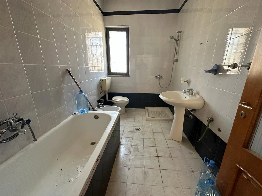 Spacious house 146 m² in Durres