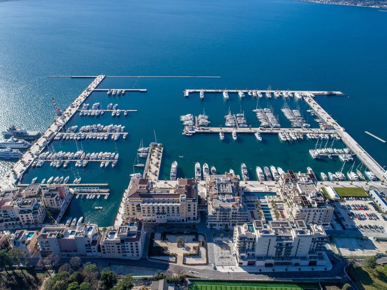 Luxuriöse 1+1 Wohnungen im neuen Viertel Porto Montenegro - Boka Place