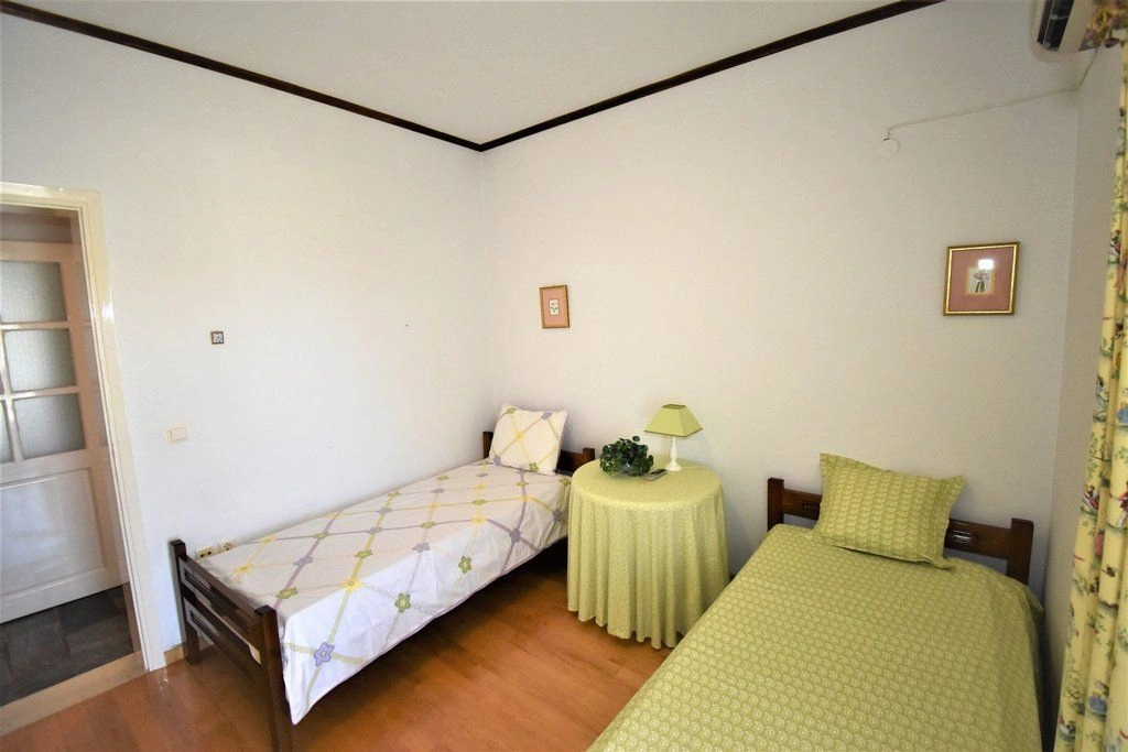 Mansion 300 m2 in Vrahati