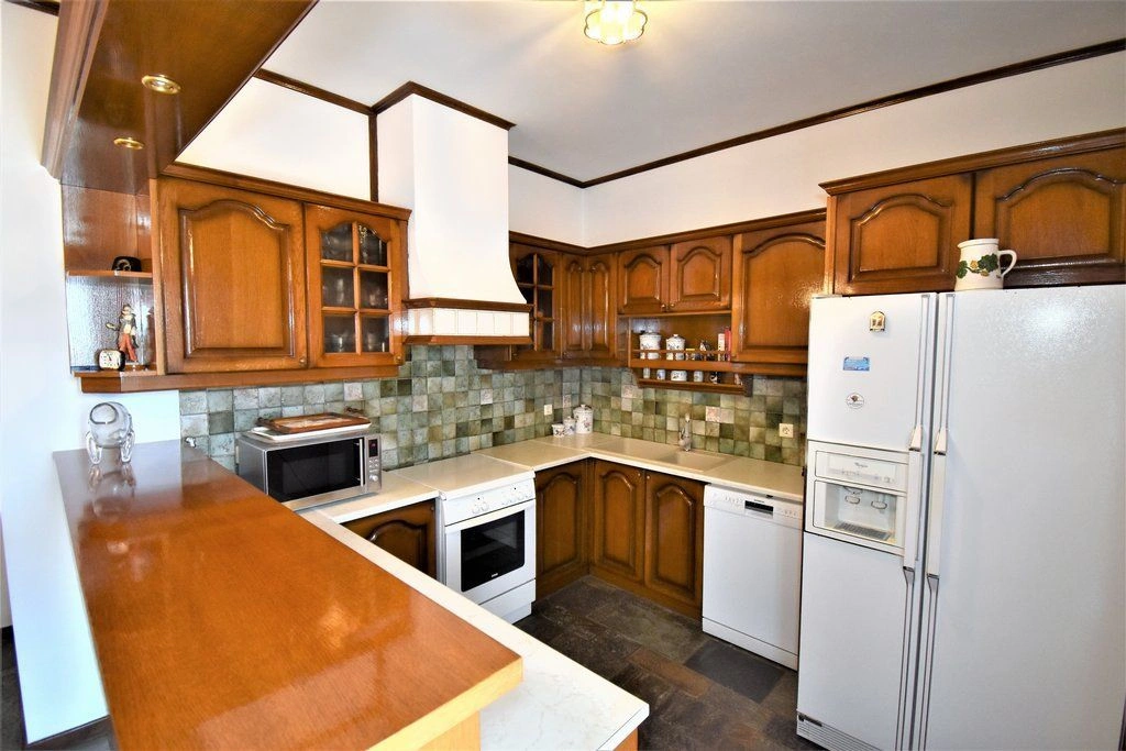 Mansion 300 m2 in Vrahati