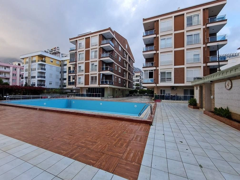 Appartement de luxe 2+1 avec vue sur la montagne à Antalya