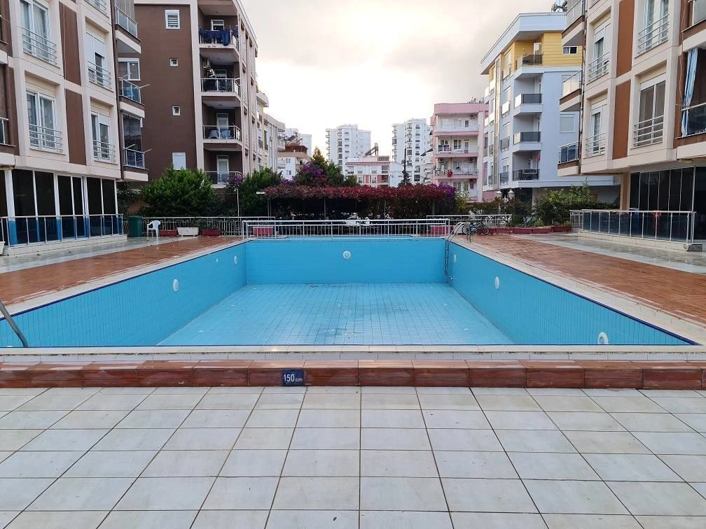 Appartement de luxe 2+1 avec vue sur la montagne à Antalya