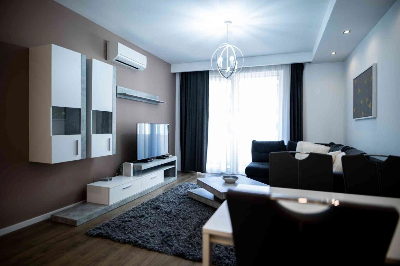 Resmedilmeye değer bir yeşil caddede 66 m2 daire