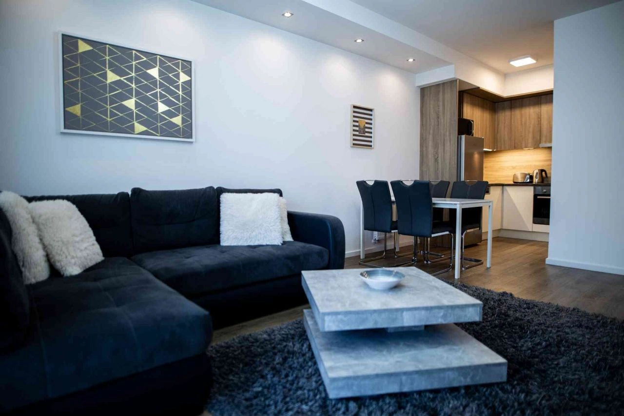 Resmedilmeye değer bir yeşil caddede 66 m2 daire