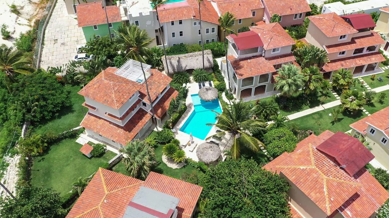 Penthouse mit überdachter Terrasse im Zentrum von Bavaro in der Nähe des Strandes, Dominikanische Republik