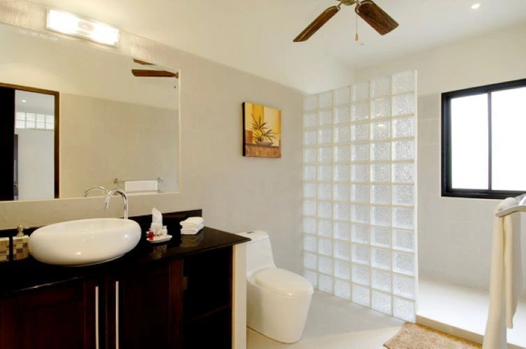 Grande villa de 450 m2 avec vue sur la montagne, Phuket