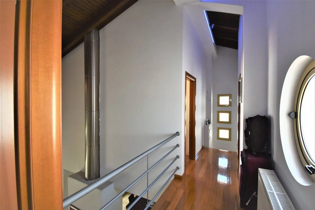 Luxurious maisonette 224 m2