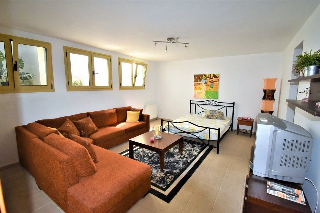 Luxurious maisonette 224 m2