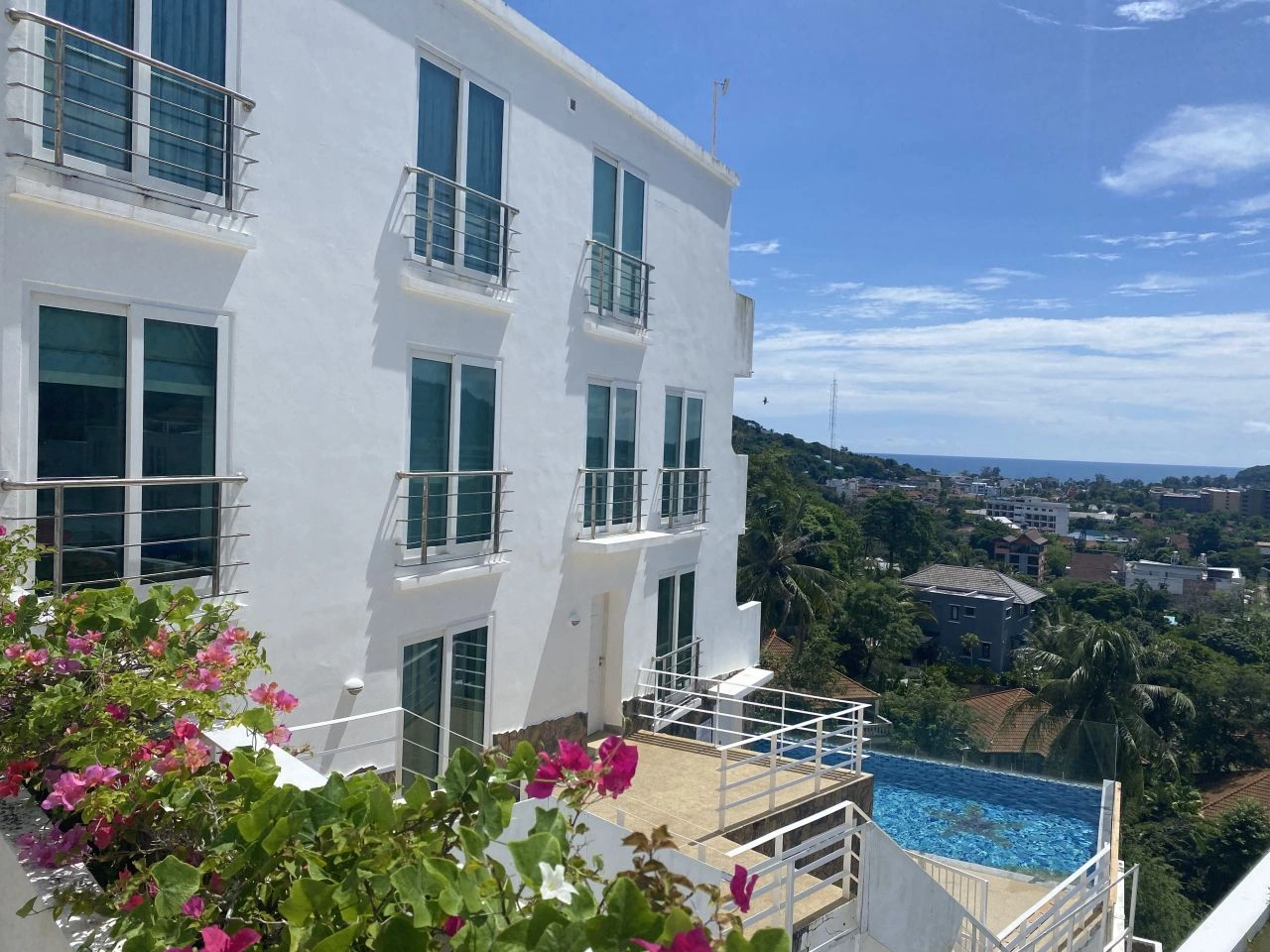 Apartamento de 91 m2 en Kata Beach, Phuket