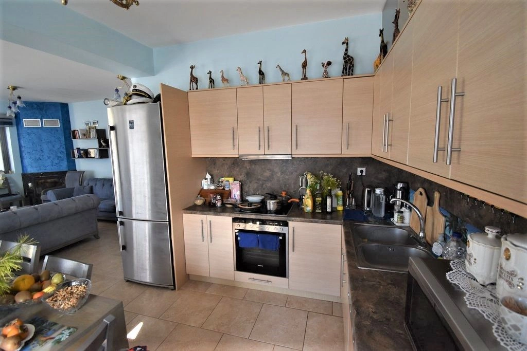 Villa 181 m2 in Loutraki