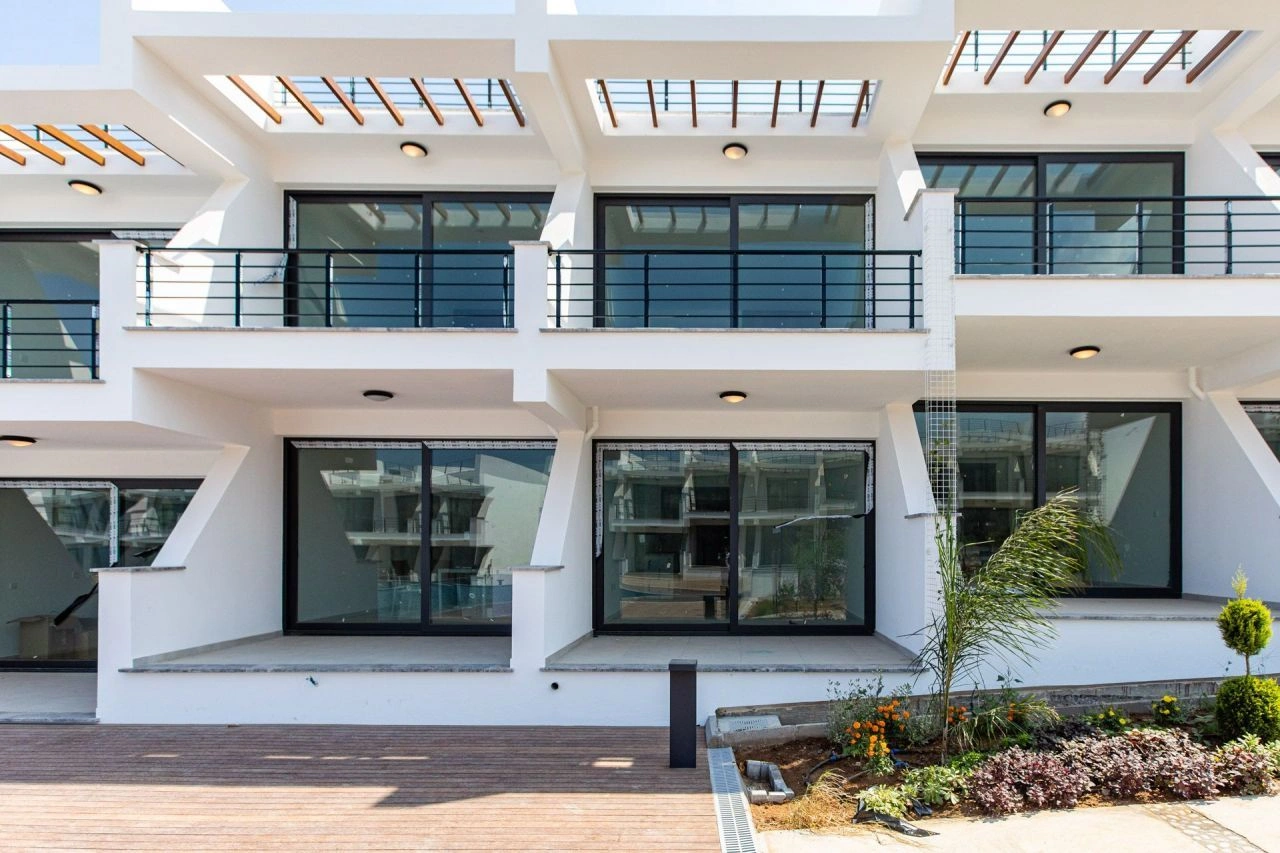 Studio 35 m2 for life by the sea in Girne, Northern Cyprus