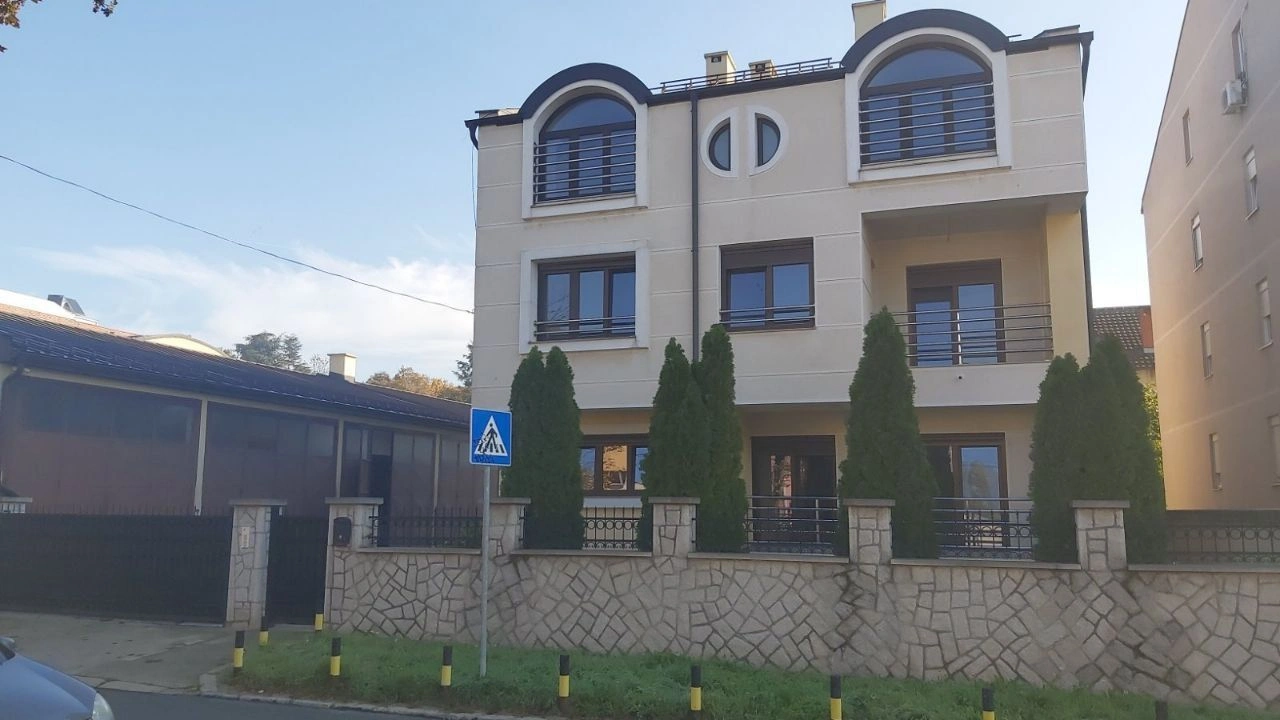 Villa en el prestigioso distrito de Zemun en Belgrado, Serbia