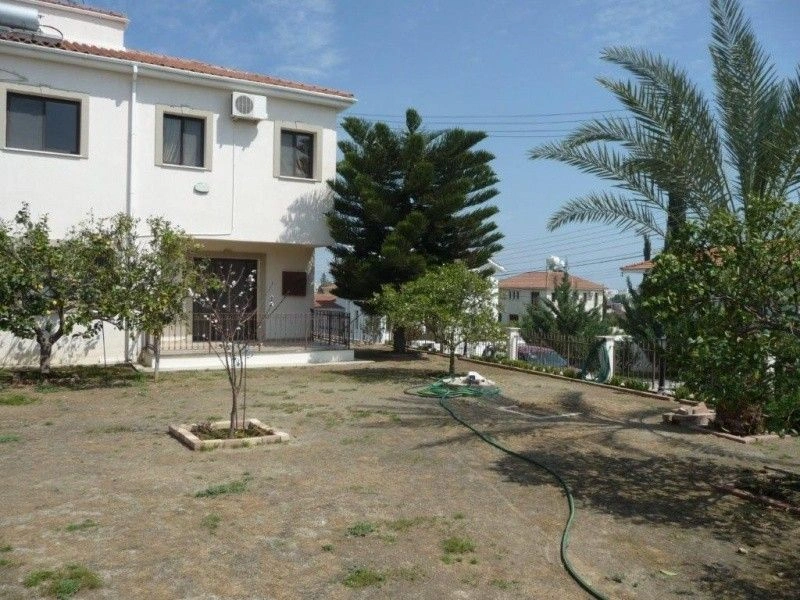 Magnificent house 251 m2 in Larnaca