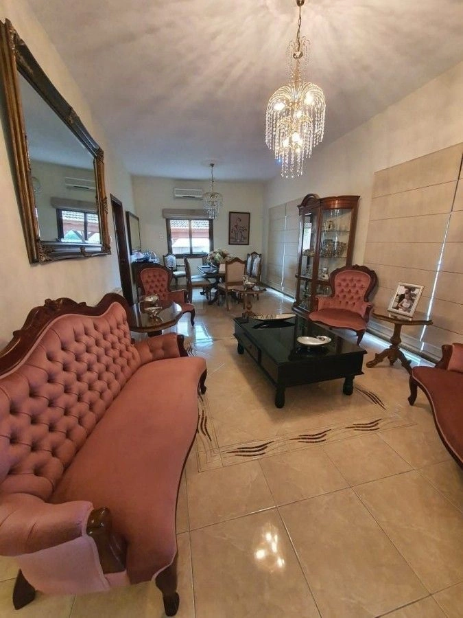 Stilvolles Stadthaus 300 m² in Larnaca