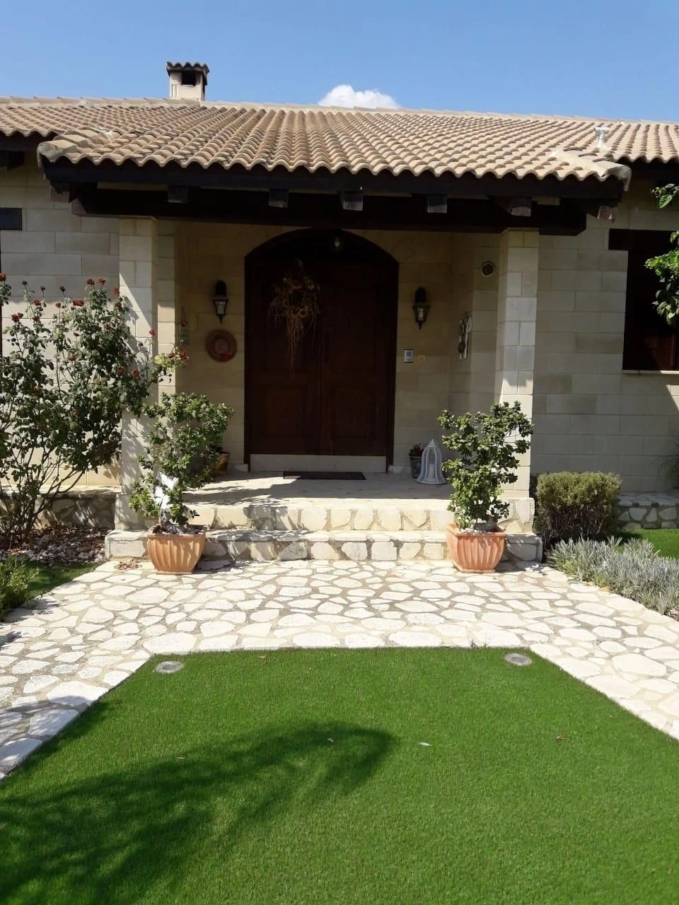 Bungalow 380 m2 Larnaca, good accommodation Cyprus.