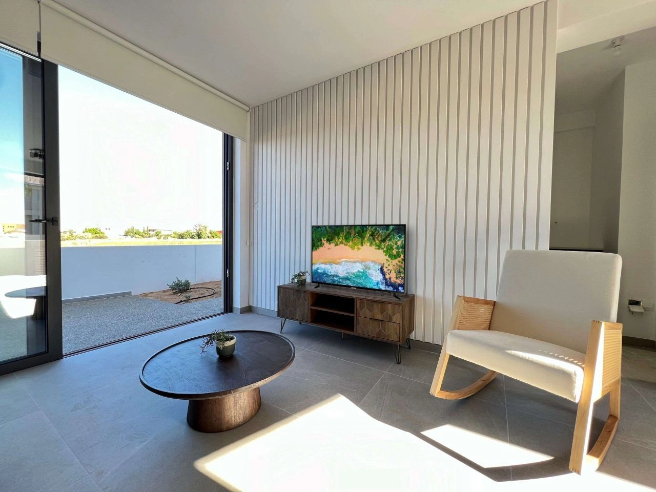 Apartamento 2+1 à beira-mar na região de Ayia Napa