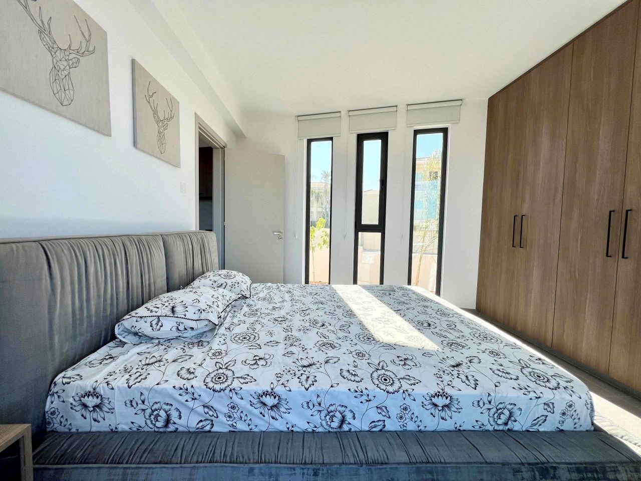 Apartamento 2+1 à beira-mar na região de Ayia Napa