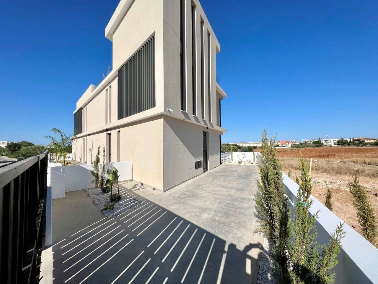 Apartamento 2+1 à beira-mar na região de Ayia Napa