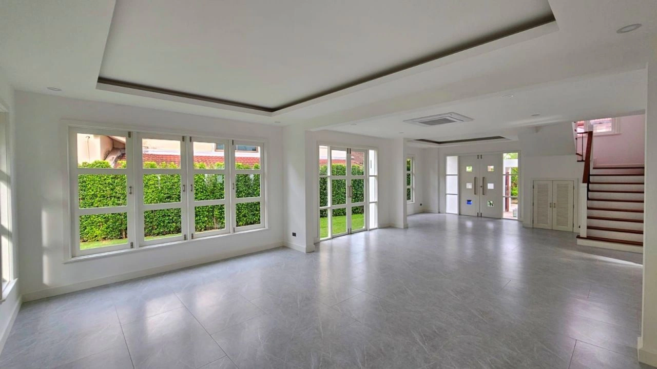 舒适安全的普吉岛5+1户型别墅