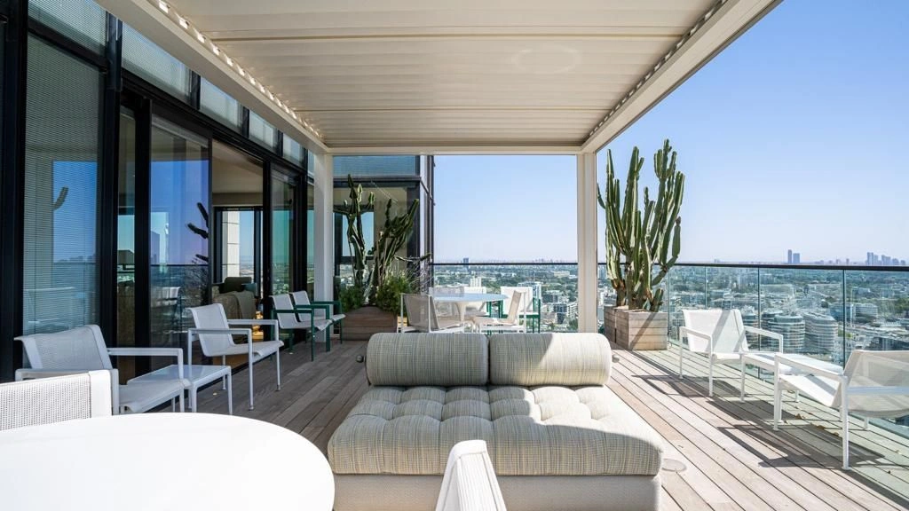 بنتهاوس مع إطلالات ساحرة على البحر وبانوراما لتل أبيب، إسرائيل