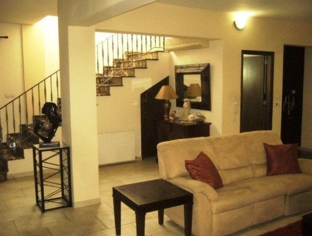 Spacious Villa 700 m2 in Larnaca